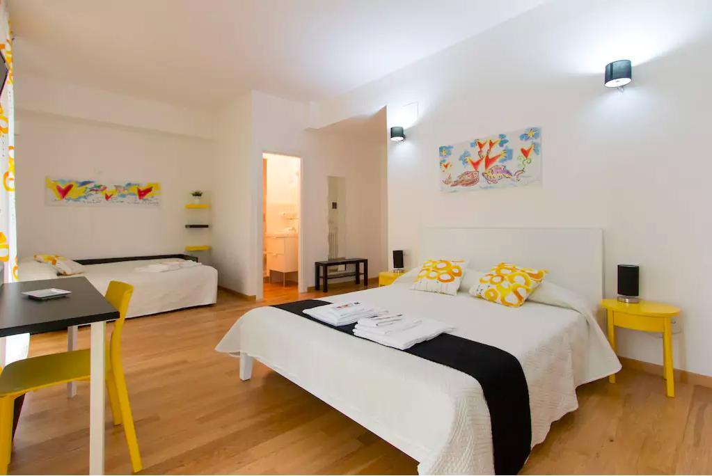 Via Colombo Holiday Rooms ラ・スペツィア エクステリア 写真